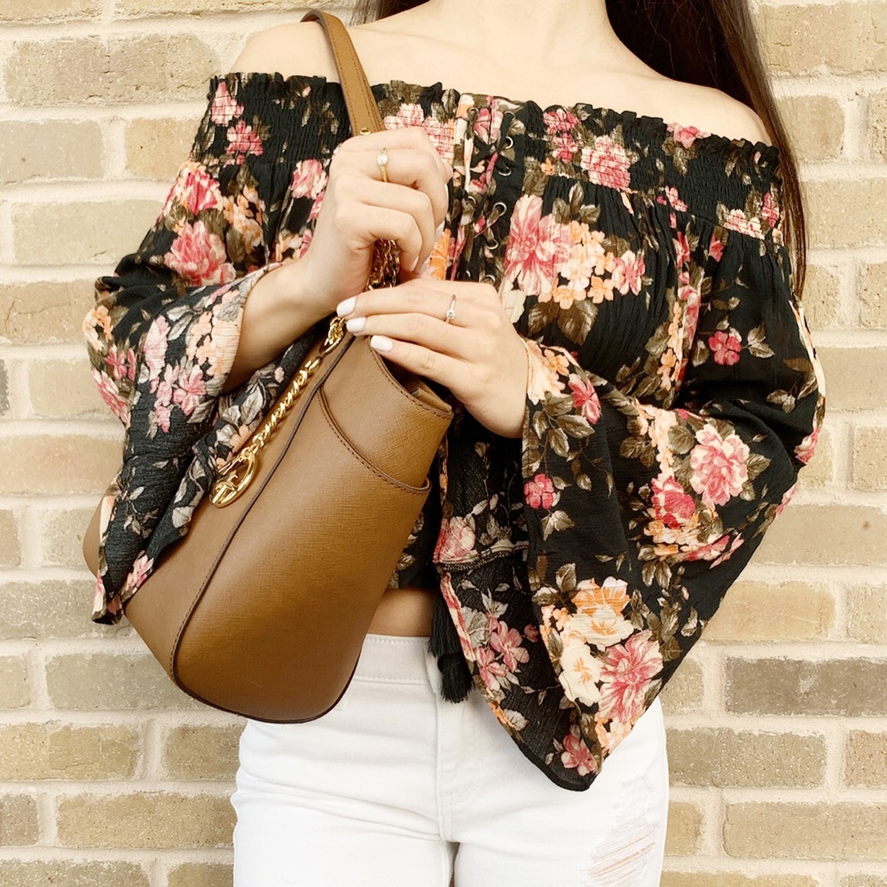 Gaby’sBags👜💕-Michael Kors Chain Tote Brown - Picture 2 of 5